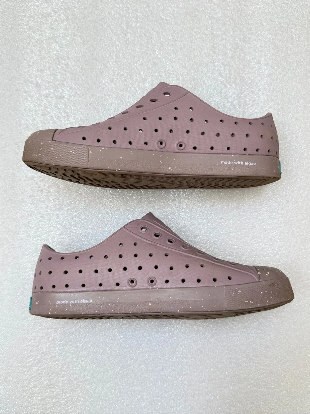 Native Slip-On Shoes in Mauve with Speckled Tan Toecaps